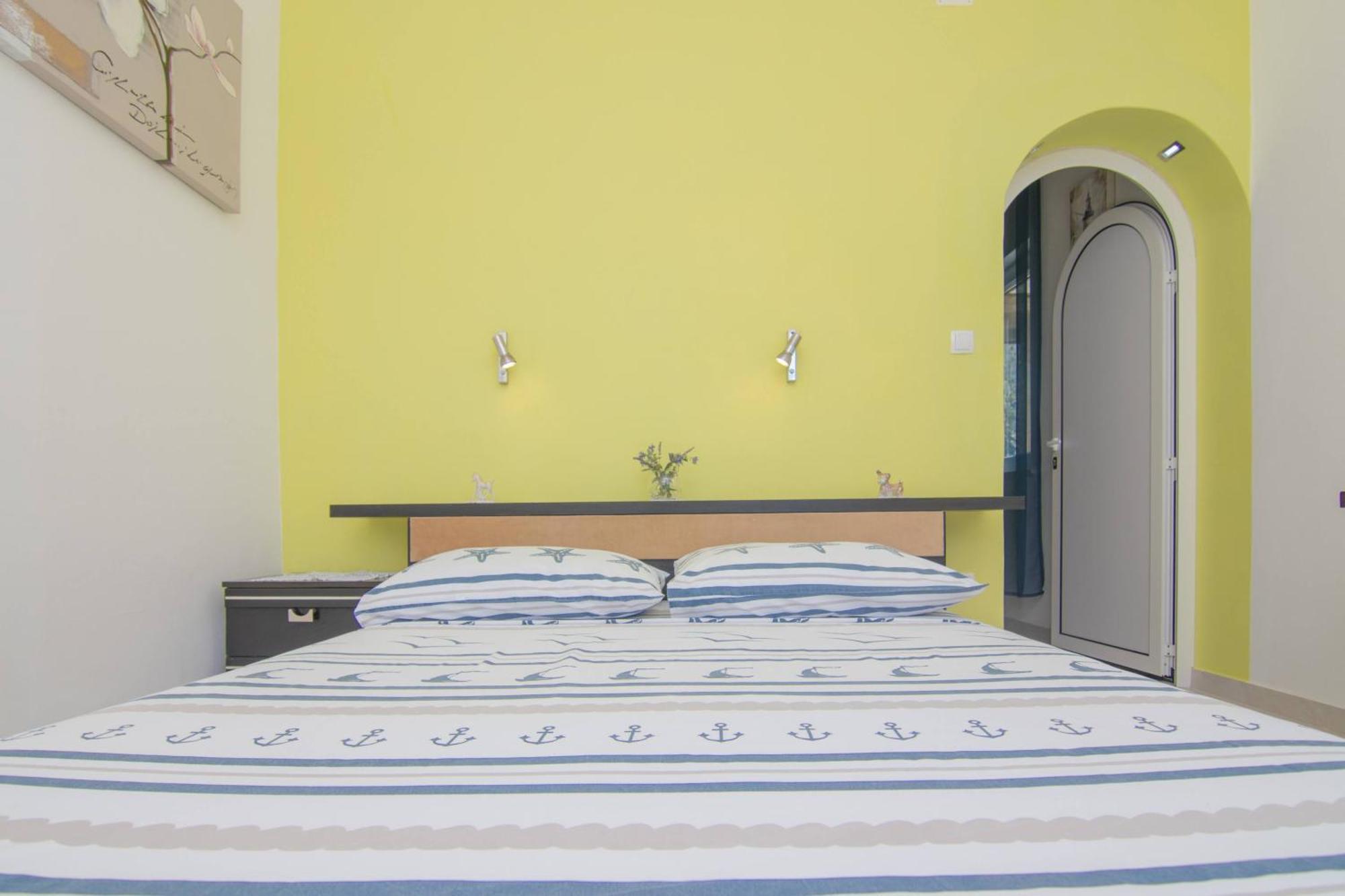 Apartment Kirby Krk Town Exterior foto